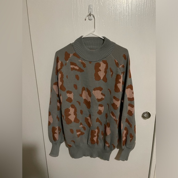 Leopard print sweater - Picture 6 of 9